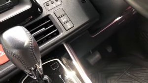 Автомобили из Японии Toyota Esquire краткий обзор