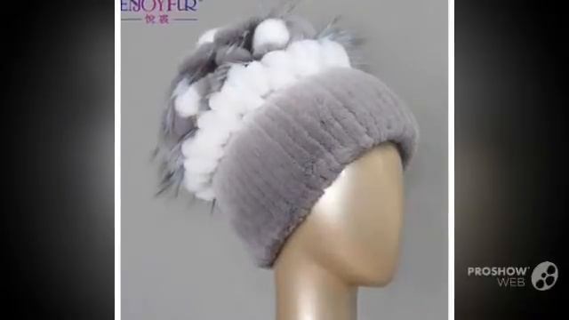 Всего за 29$ натуральная шапка из кролика украшенная мехом чернобурки. Купить шапку смотреть онлайн