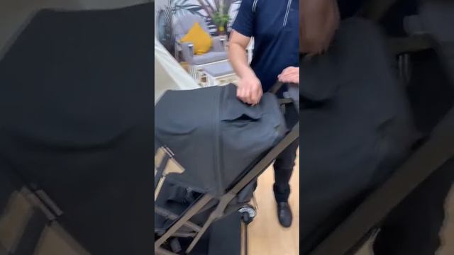 Mimosa Voyager Stroller Features (New 2020 Model) Mothercare Demo смотреть онлайн