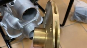 Бензиновая высоконапорная мотопомпа 16 л. сил !