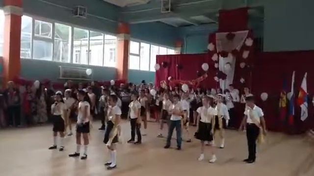 Выпускной 4кл. песня лучшему в мире учителю смотреть онлайн