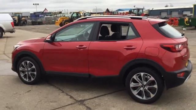 Kia Stonic 1.6 CRDi 2 YS18 JZC смотреть онлайн