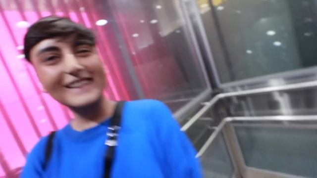 Late Night Target Christmas Present Shopping!!! Vlogmas Day 16 смотреть онлайн