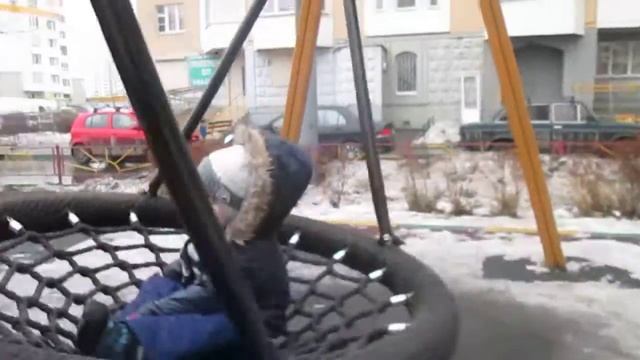 MVI 2408 качели гамак смотреть онлайн