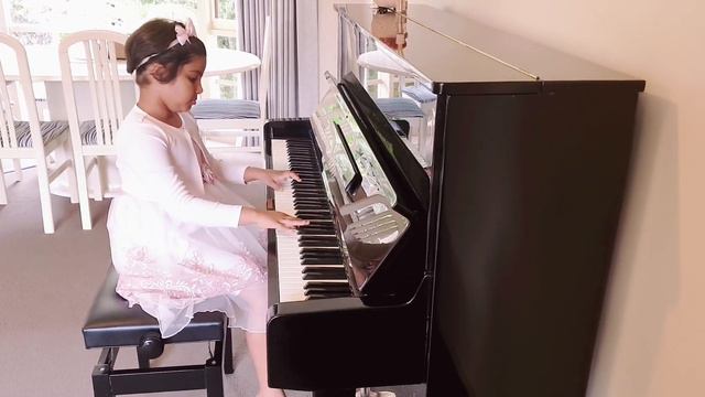 "Baazigar o baazigar" (piano cover by Anushka Shankar) смотреть онлайн