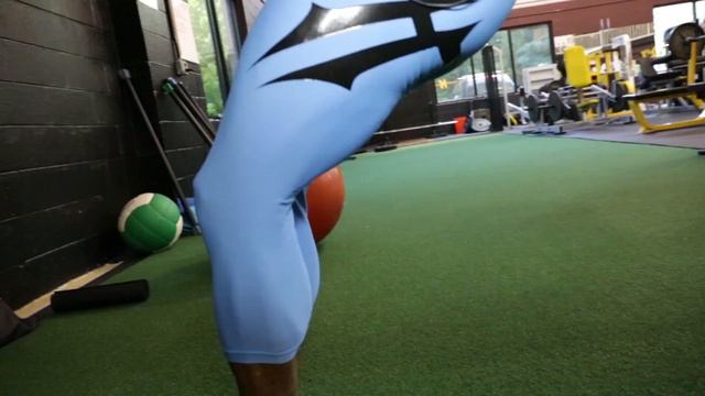 Tracy Hess IFBB PRO Tip of the Week: Glutes смотреть онлайн