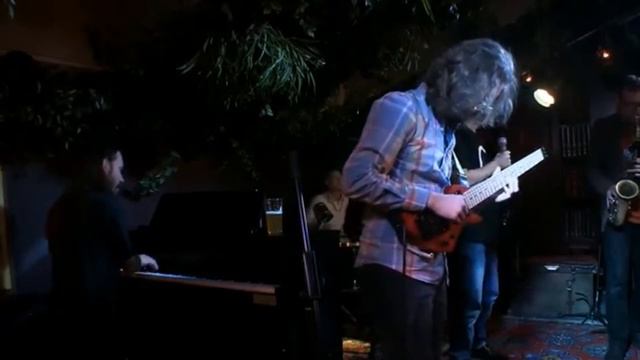 Алексей Круглов читает Дмитрия Пригова смотреть онлайн