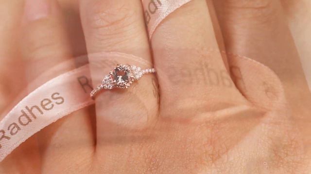 Unique 8x6mm round cut peach pink Morganite Engagement Ring in Rose Gold смотреть онлайн