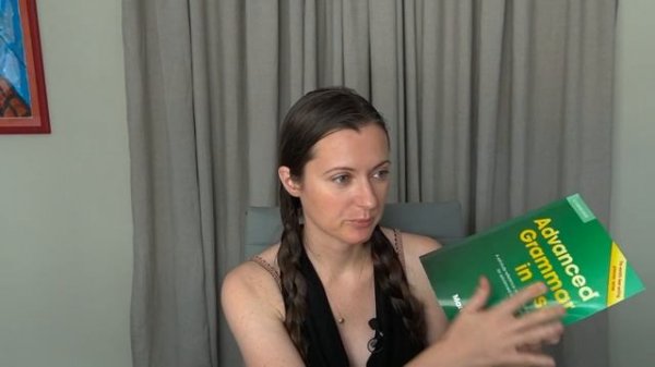 Choosing the right study book _ English skills.mp4