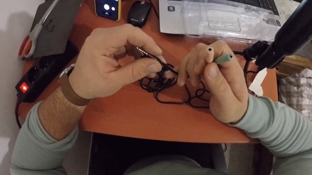 Microfon trust madell desk review (In Limba Romana ) test sunet ! смотреть онлайн