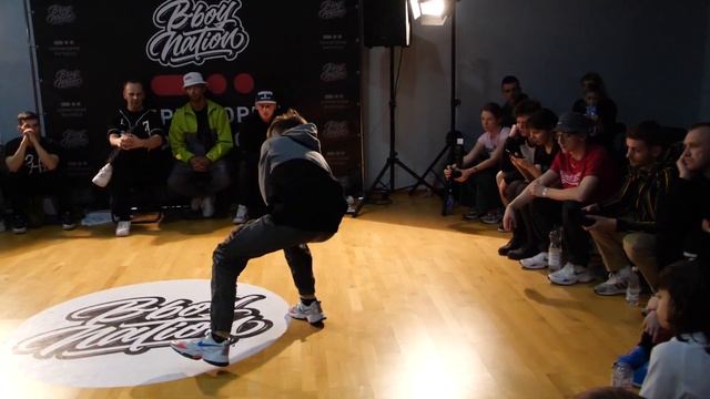 1/4 final 13-15 bboy Ян Ласкин vs bboy Question - брейкданс чемпионат BBOY NATION FINALS 2020 смотреть онлайн