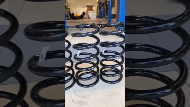 Установка усиленной подвески OME на китайский Haval H9 смотреть онлайн