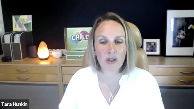How Retained Primitive Reflexes Impact Your Childs Brain Development with Tara Hunkin смотреть онлайн