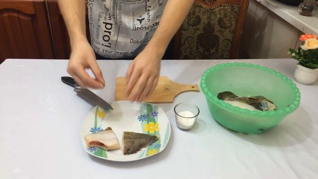 Как вкусно пожарить рыбу. Приготовить рецепты из рыбы легко! смотреть онлайн