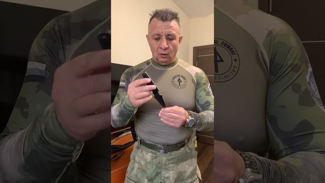 Краткий обзор немецкого ножа, с необычной историей... смотреть онлайн