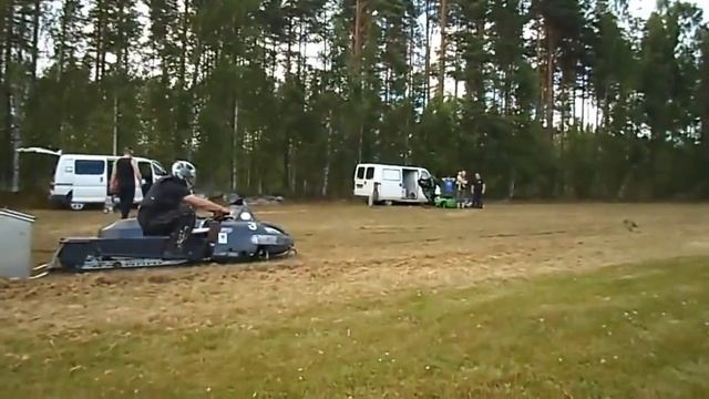 Снегоход на суше!!! смотреть онлайн