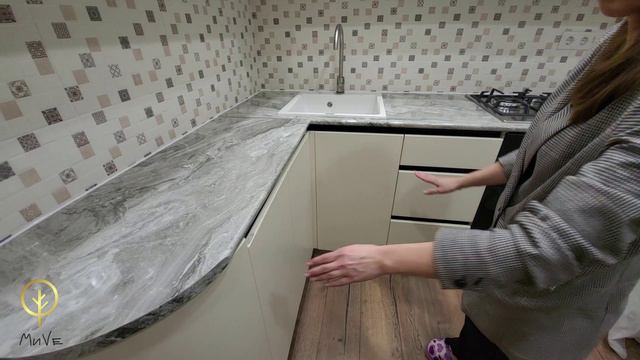 Уютная угловая кухня на 5 квадратных метрах: идеальное решение для пространств в Иваново и Москве! смотреть онлайн