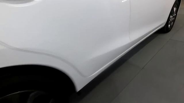 Toyota Yaris III 2019 смотреть онлайн