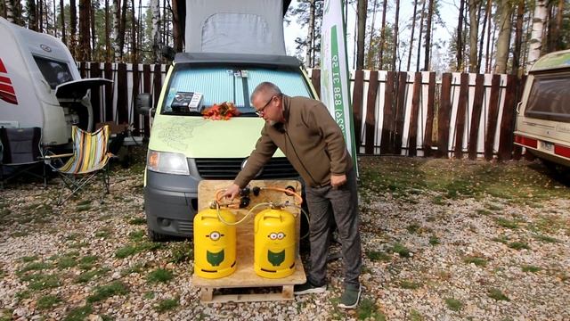 Газоснабжение Автодома, двухклапанные баллоны.