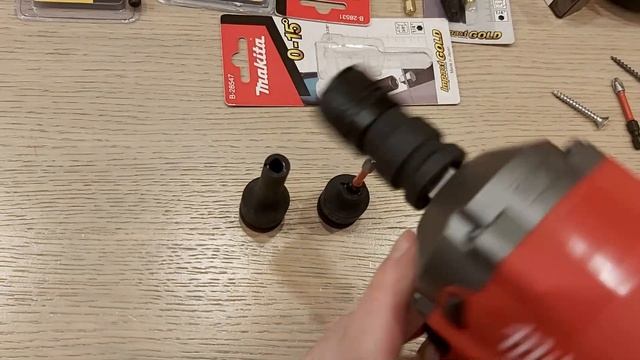 Полезная мелочевка от Milwaukee , Dewalt , Makita смотреть онлайн