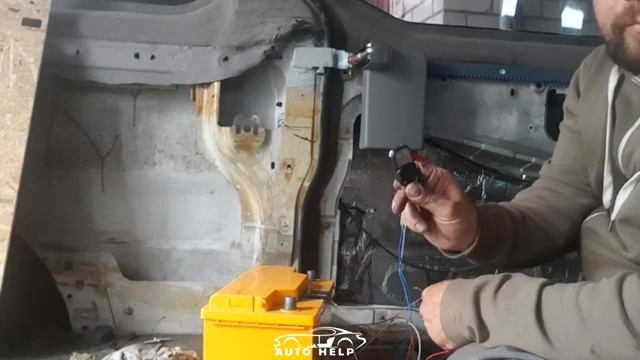 Установка электро привода сдвижной двери Renault Trafic, Opel Vivaro, Nissan Primastar. смотреть онлайн