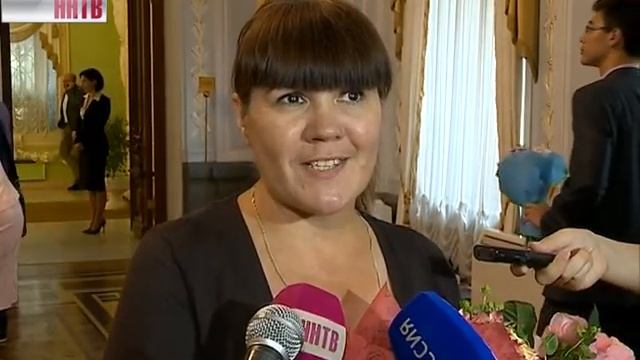 Государственные награды вручили нижегородцам в усадьбе Рукавишниковых смотреть онлайн