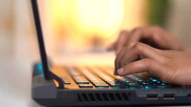 The Best Gaming Laptop of 2021- ROG Strix Scar 15 2021 Review смотреть онлайн