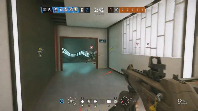 Tom Clancy's Rainbow Six Siege надо было в голову смотреть онлайн