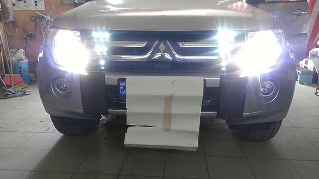 DRL(ДХО) Mitsubishi Pajero IV Wagon смотреть онлайн