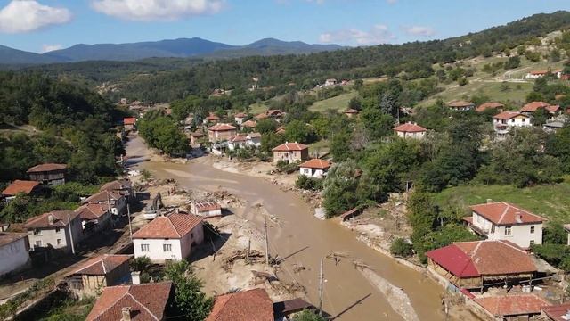 Наводнението на 2.09.2022 в село Богдан, Карловско смотреть онлайн
