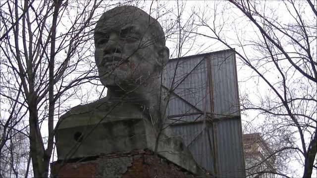 Дача скульптора Вучетича - голова Ленина смотреть онлайн