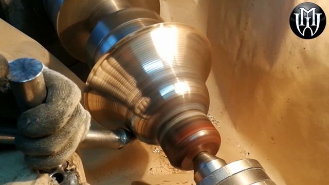 КАК СДЕЛАТЬ СЕРЕБРЯНЫЙ СТАКАН на токарном станке / ручная работа смотреть онлайн