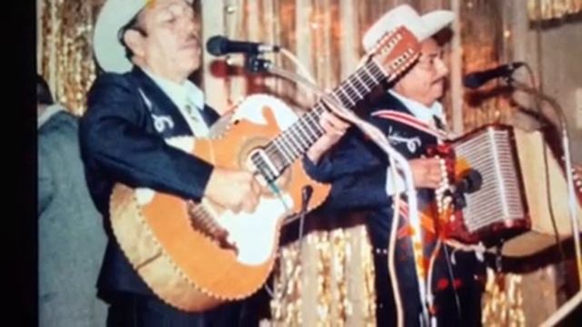 ALEGRES DE TERÁN 1989 TOMAS ORTIZ Y JOVO PEREZNEGRON смотреть онлайн