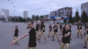 Флешмоб в честь Дня защиты детей ?