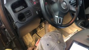 Ошибка P0685 Главное реле системы, обрыв цепи управления Volkswagen Pollo