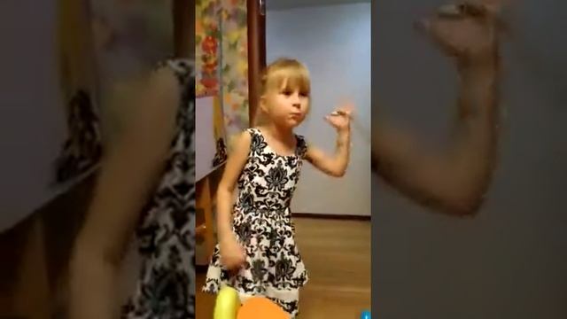 Мария играет в магазин....ржач)) смотреть онлайн