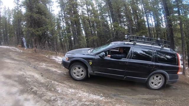 Can a Volvo XC70 offroad | jeep grand cherokee & Volkswagen tourag epic off-road 4x4 adventure смотреть онлайн