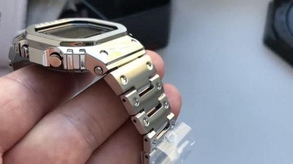 ХИТ! G-Shock GMW-B5000D-1E