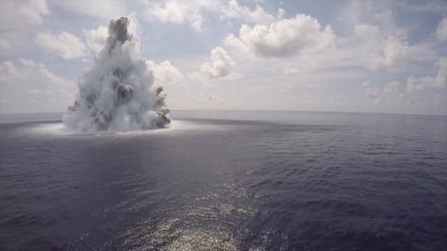 USS Gerald R. Ford Full Ship Shock Trials смотреть онлайн