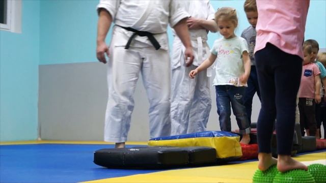 Айкидо в Зеленограде для взрослых и детей. Подготовительная группа 3,5-5 лет aikido oldSchool смотреть онлайн