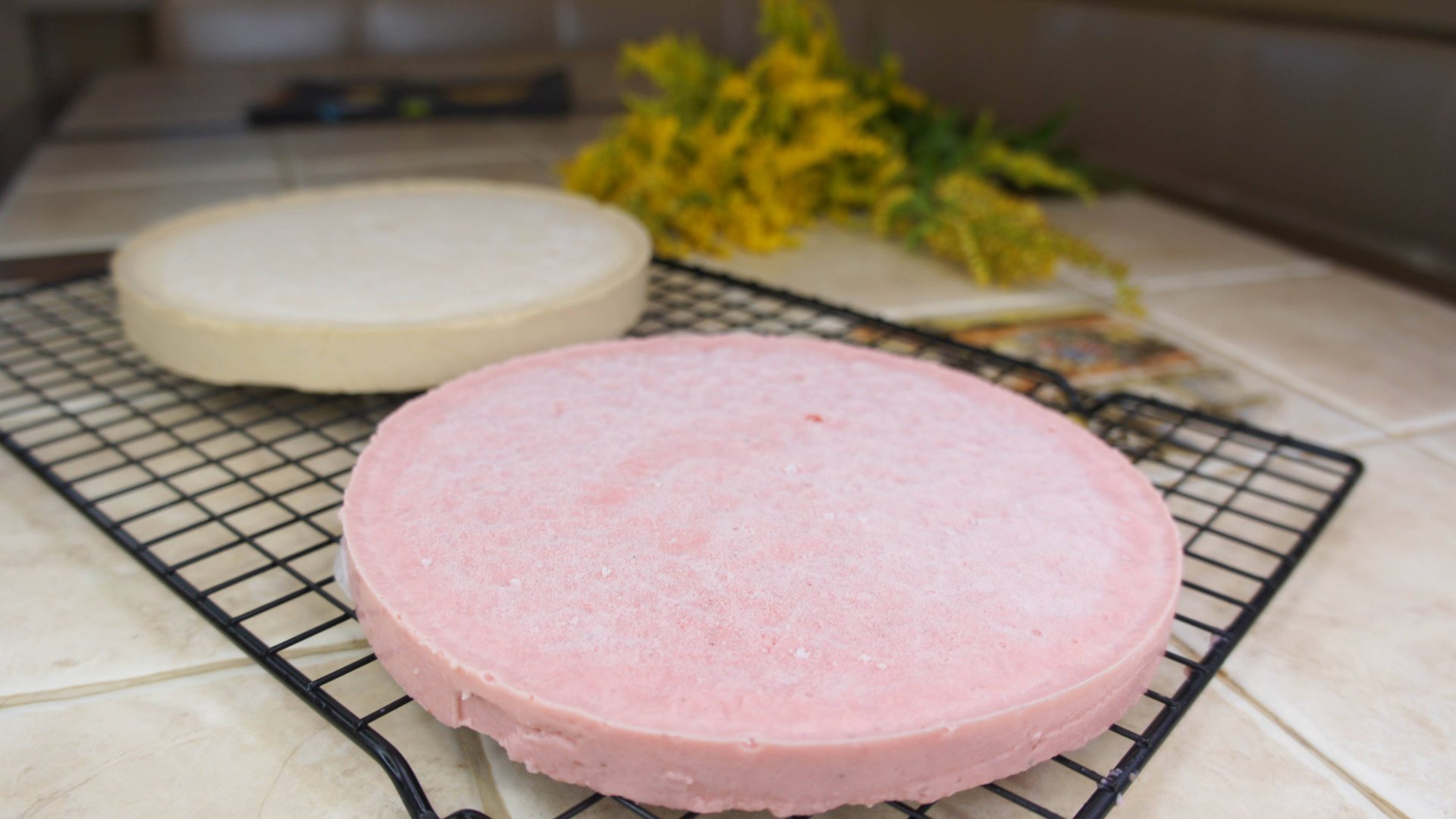 БАНАНОВАЯ И КЛУБНИЧНАЯ ПРОСЛОЙКИ ДЛЯ ТОРТА рецепт | МУСС ДЛЯ ТОРТА рецепт | КАНАЛ ТАРТАЛЕТКА смотреть онлайн