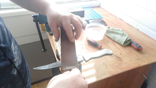заточка кухонного ножа / как наточить нож на самодельной точилке