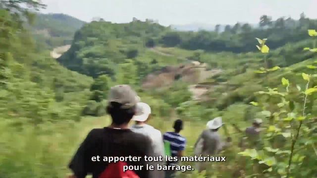 Des militants risquent leur vie en luttant contre les dérives de multinationales | Documentaire 202 смотреть онлайн