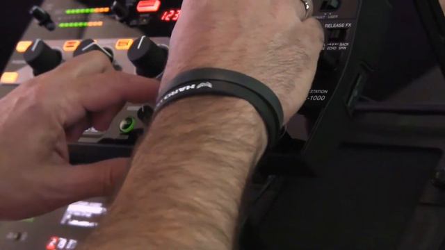 West Coast DJ's Live 2012: Pioneer RMX-1000 *Exclusive* (Uncut) смотреть онлайн