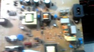 Как из двух сломанных  жк телевизоров сделать один