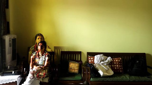 Twilight Mood - Yehudi Menuhin & Ravi Shankar смотреть онлайн