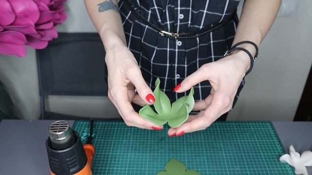 Мастер-класс СВЕТИЛЬНИК ГОРТЕНЗИЯ из изолона смотреть онлайн