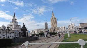 МОСКВА трамвайная остановка на Площади Трёх Вокзалов/Комсомольской – 8 сентября 2023, ПТ