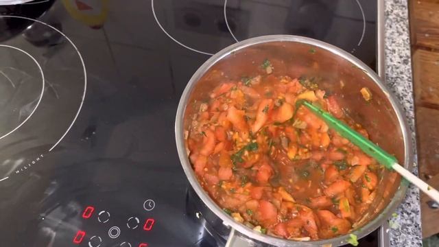 Приготовление томатного супа смотреть онлайн