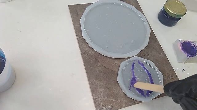 Пузырьки воздуха в эпоксидной смоле Эксперимент смотреть онлайн